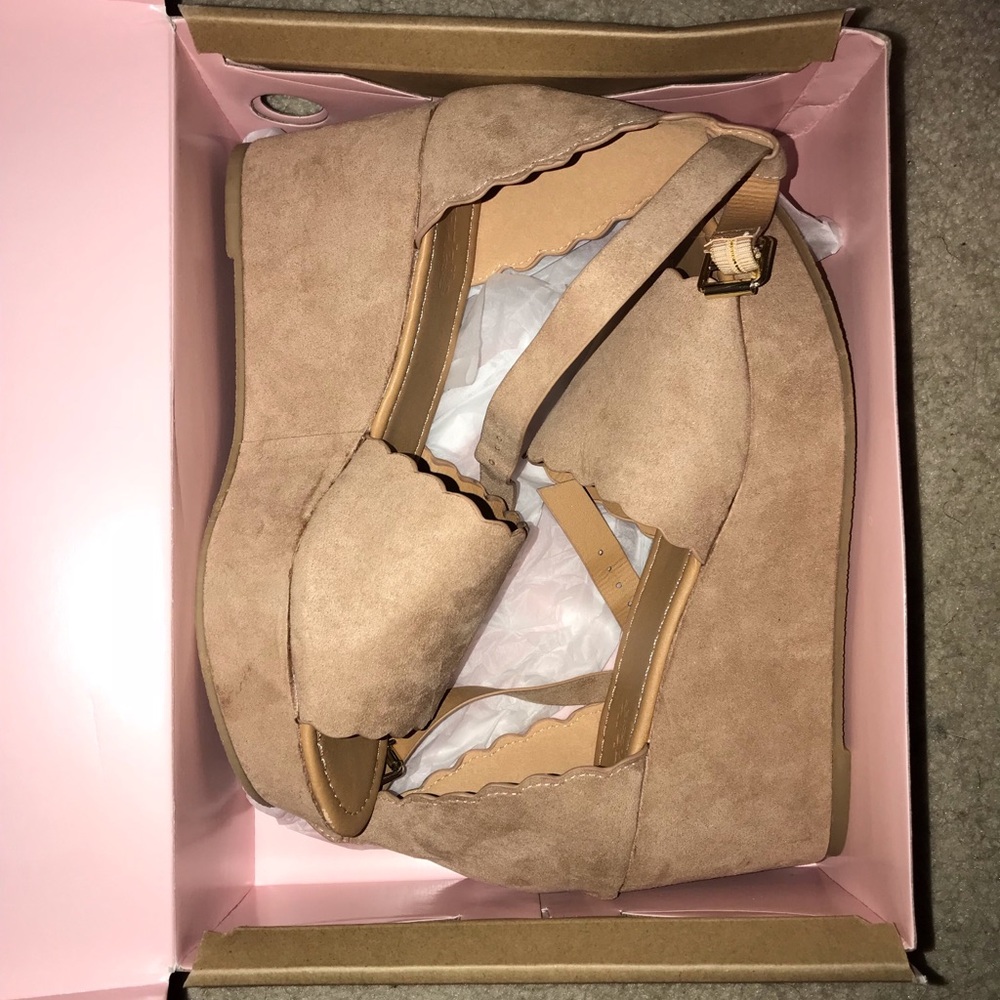 Charlotte Russe taupe wedges - Picture 2 of 4